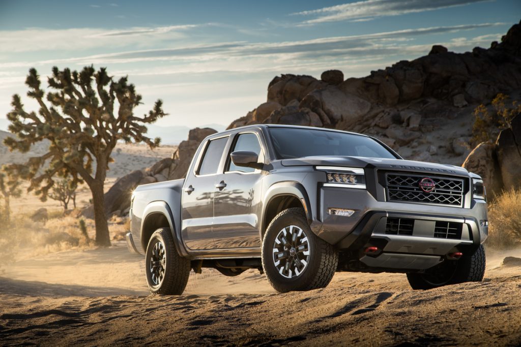 202 nissan frontier front in desert static shot