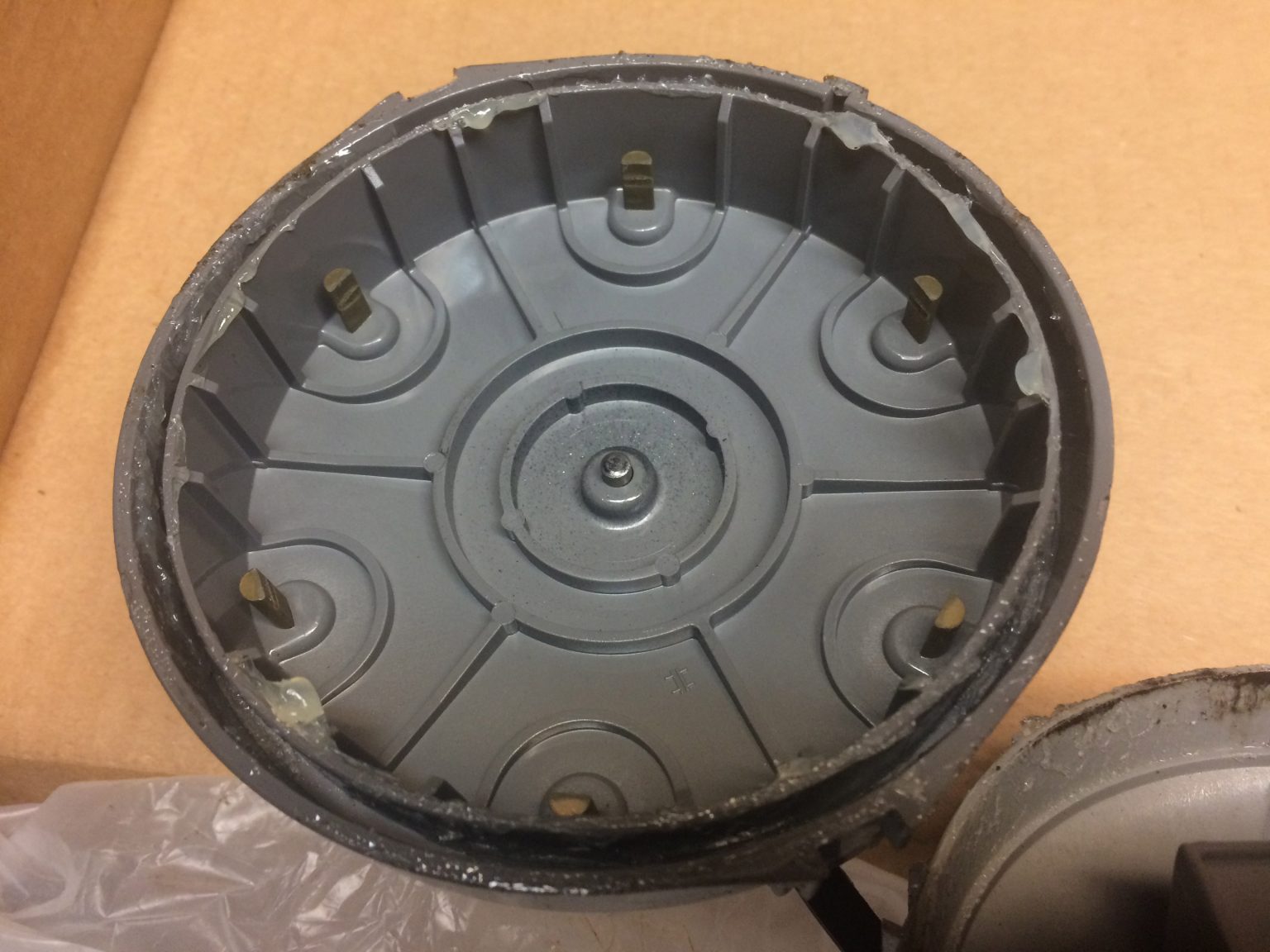 What is Dielectric Grease & Why (or Where) Should You Use It?