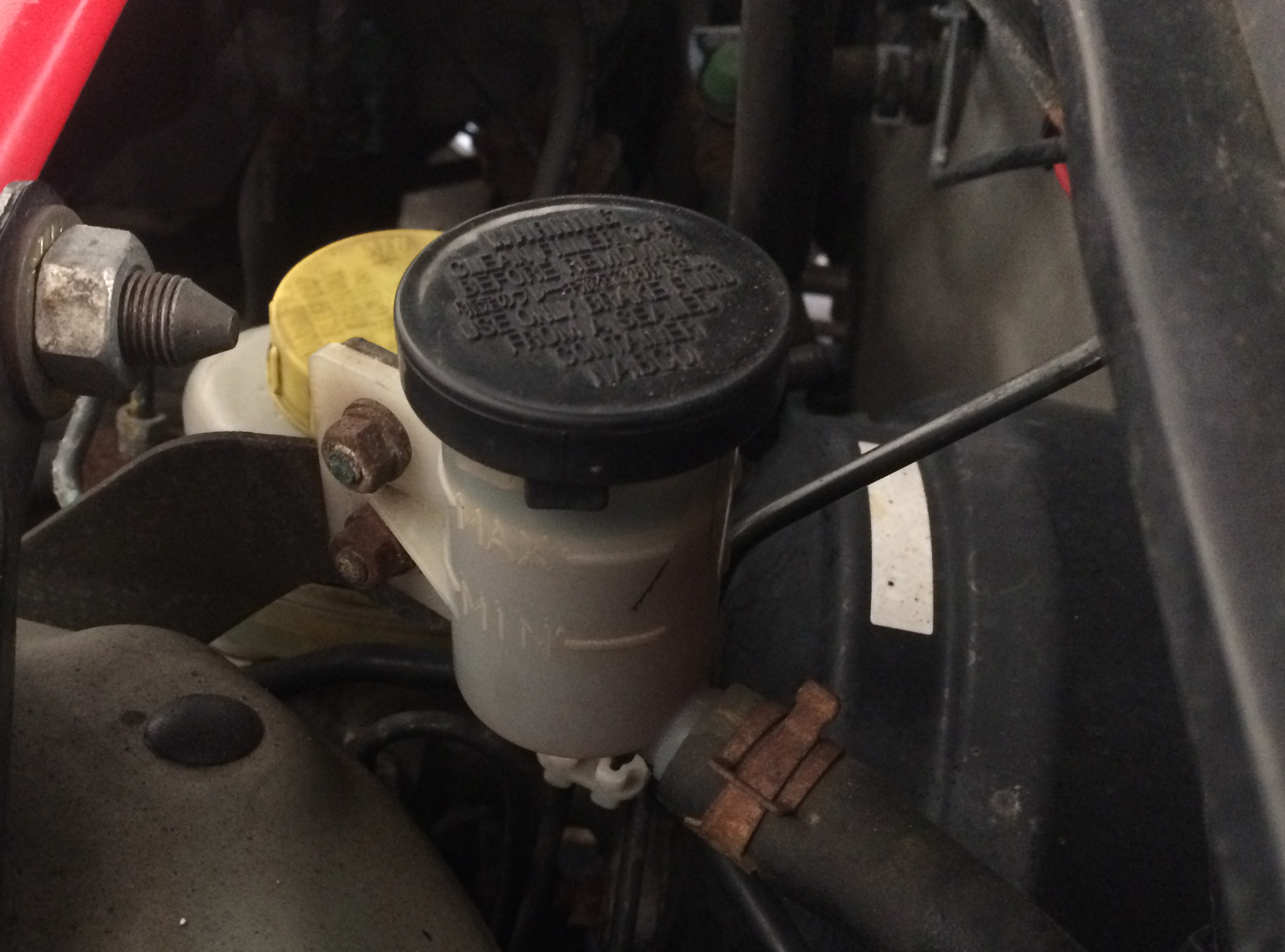 Don't Forget to Check & Fill Your Hydraulic Clutch Fluid: Here's How