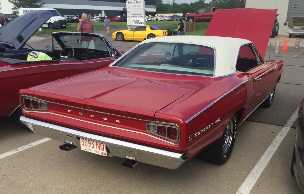 1969 dodge coronet 440 at a car show