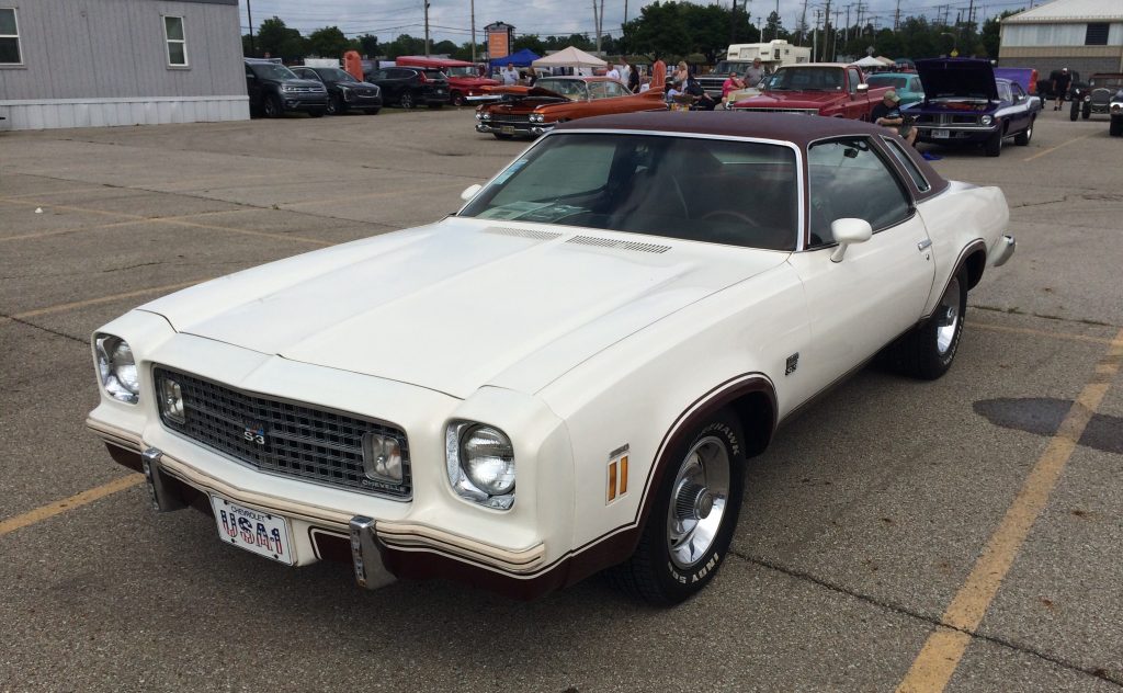 1974 Chevy Chevelle Laguna Type S-3 front grille