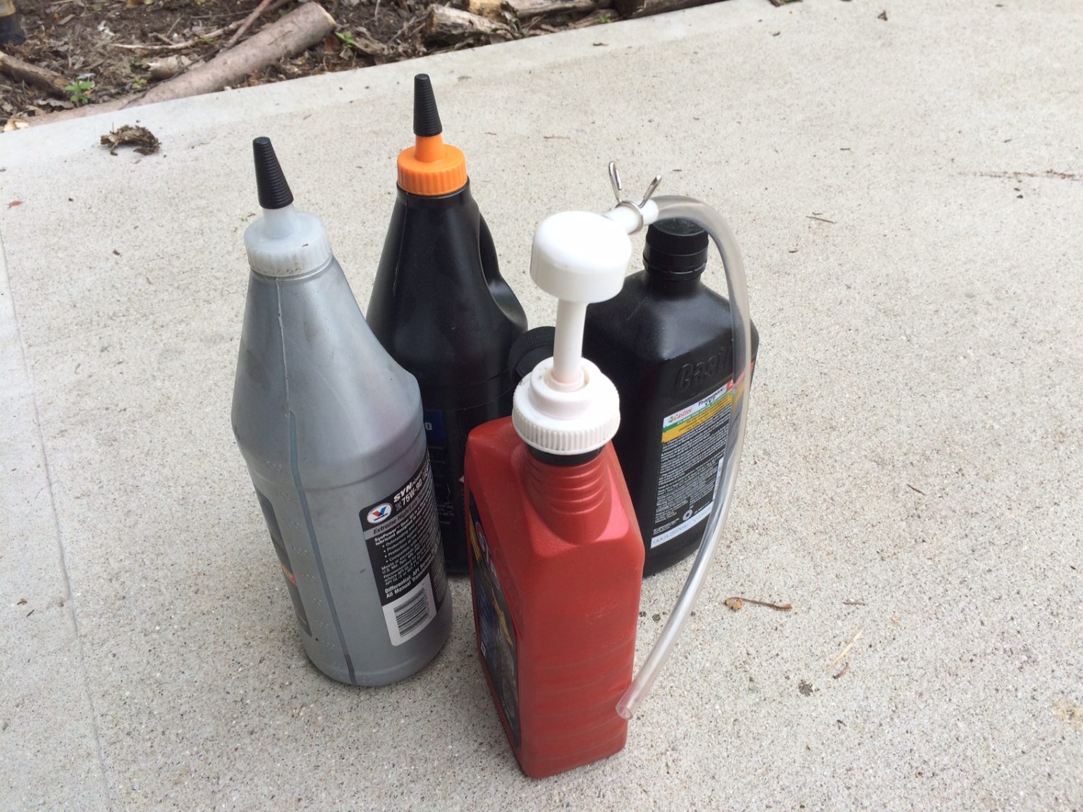 The Manual Fluid Transfer Pump A Toolbox Hero for MessFree