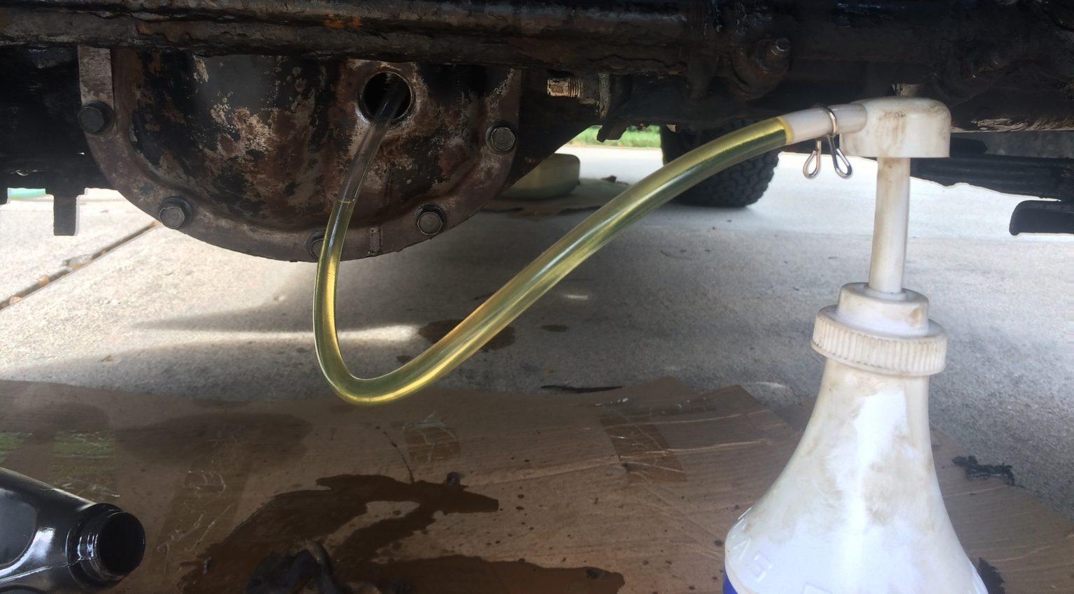 How to Install a LubeLocker Differential Cover Gasket