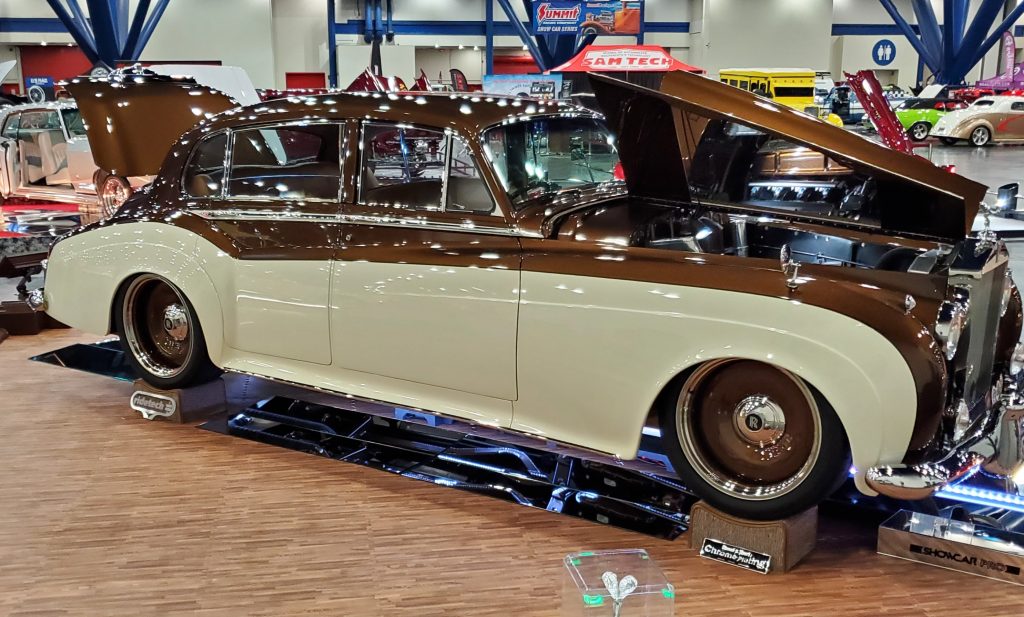 vintage rolls royce at indoor car show