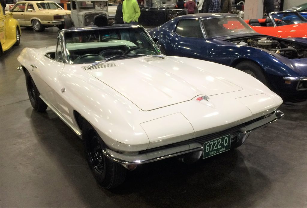1964 chevy corvette sting ray