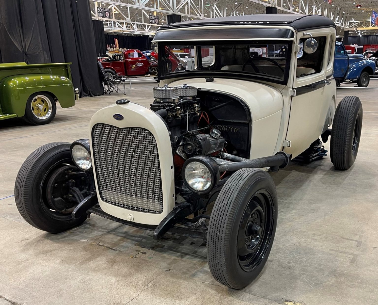 Photo Gallery 2022 Summit Racing Equipment IX Piston Powered Autorama
