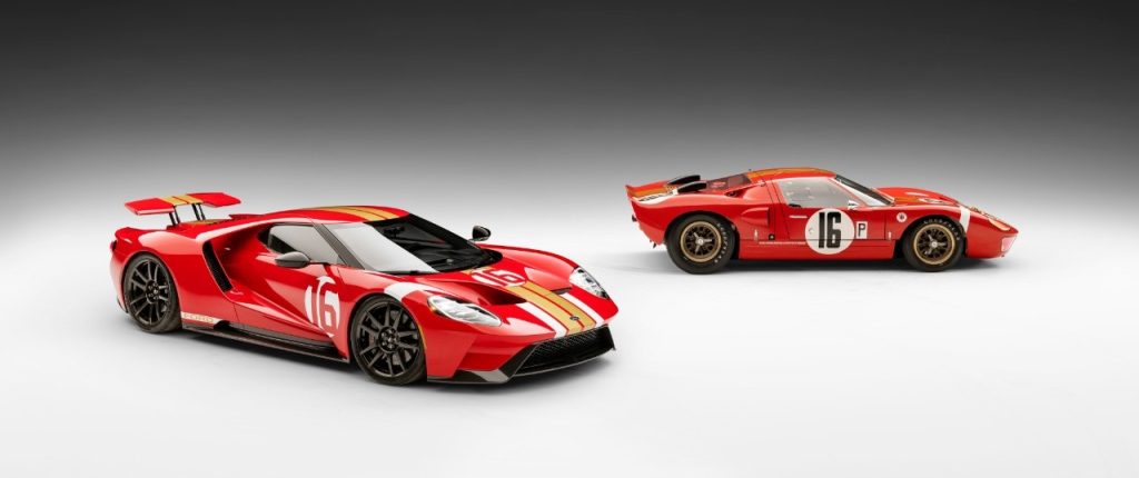 2022 Ford GT Alan Mann Heritage Edition next to vintage ford gt40 in ford press photo