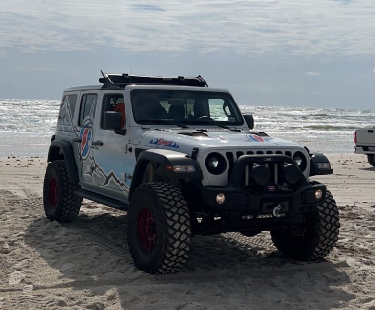 Photo Gallery 2022 Jeep Beach in Daytona, Florida