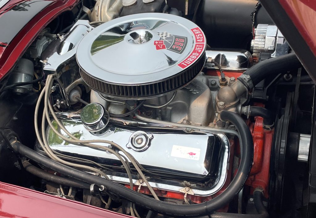L78 chevy big block 396 turbo jet 425 hp engine in a 1965 corvette sting ray