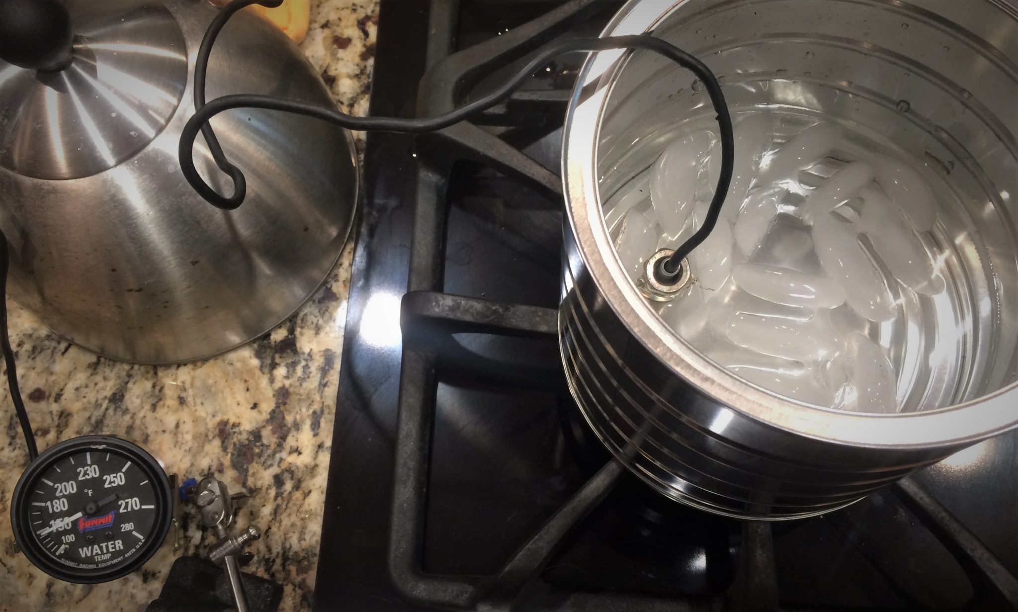 What's the Difference Between a Mechanical & Electrical Temperature