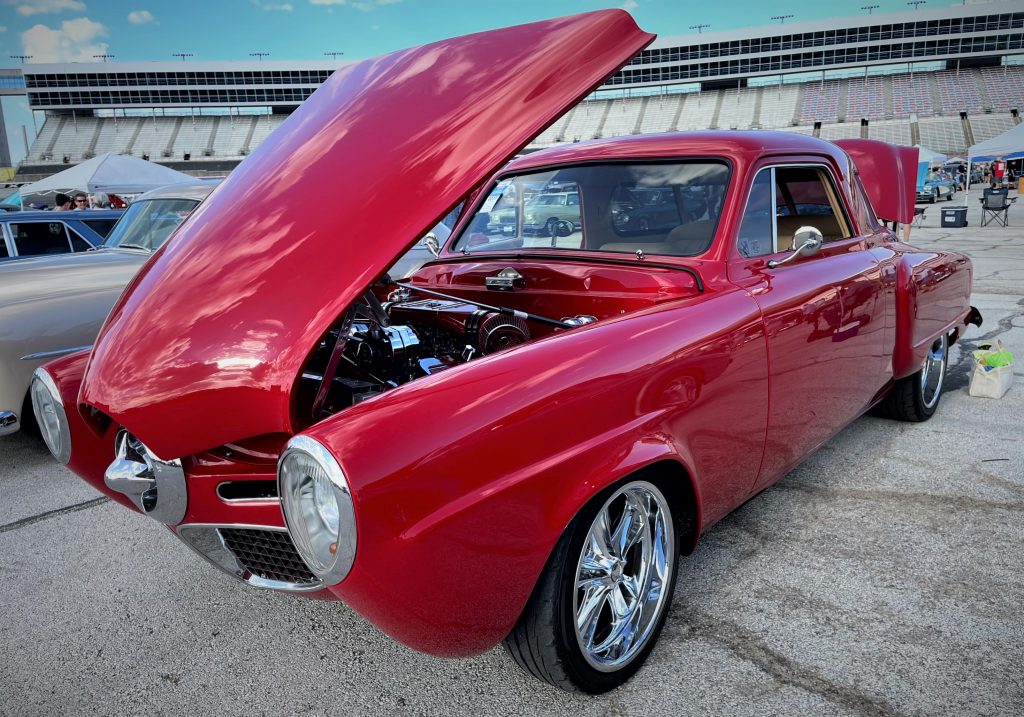 a 1950 or 1951 studebaker custom airplane bullet nose commander