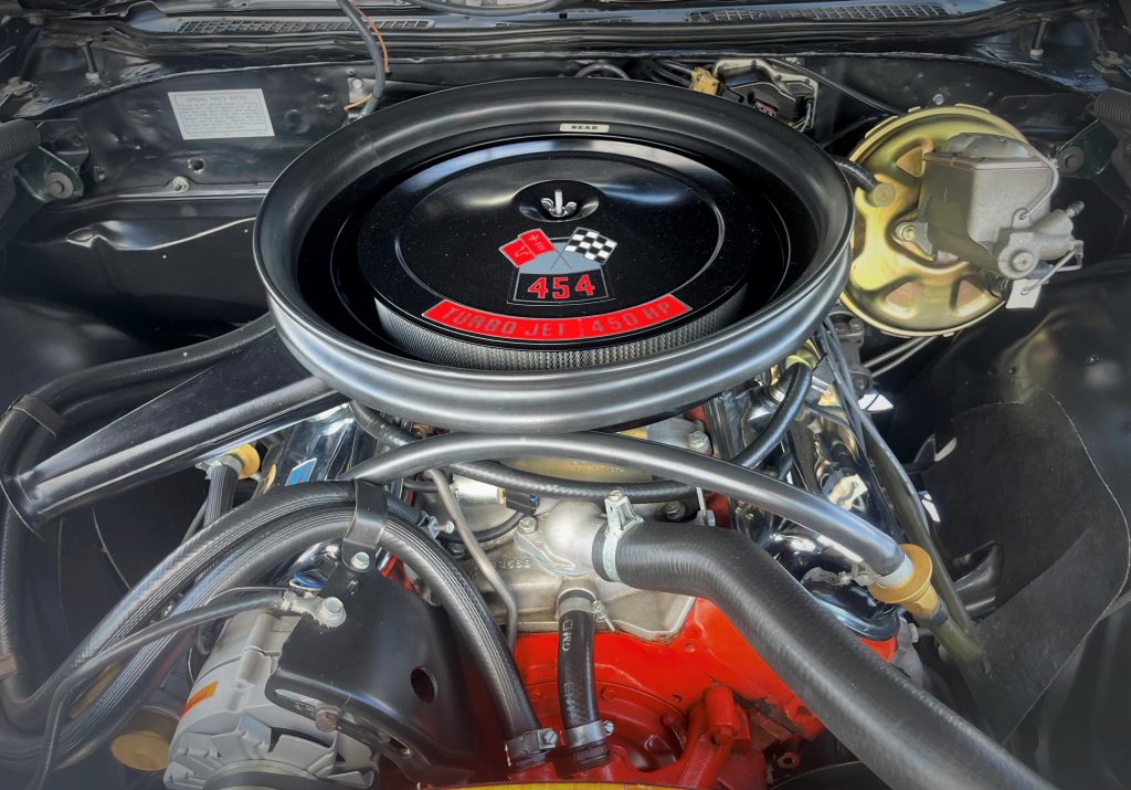 chevy 454 ls6 450 horsepower engine
