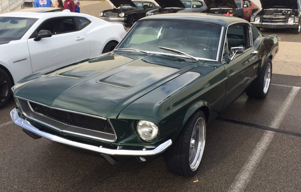 Ford Mustang bullitt 1968 highland green