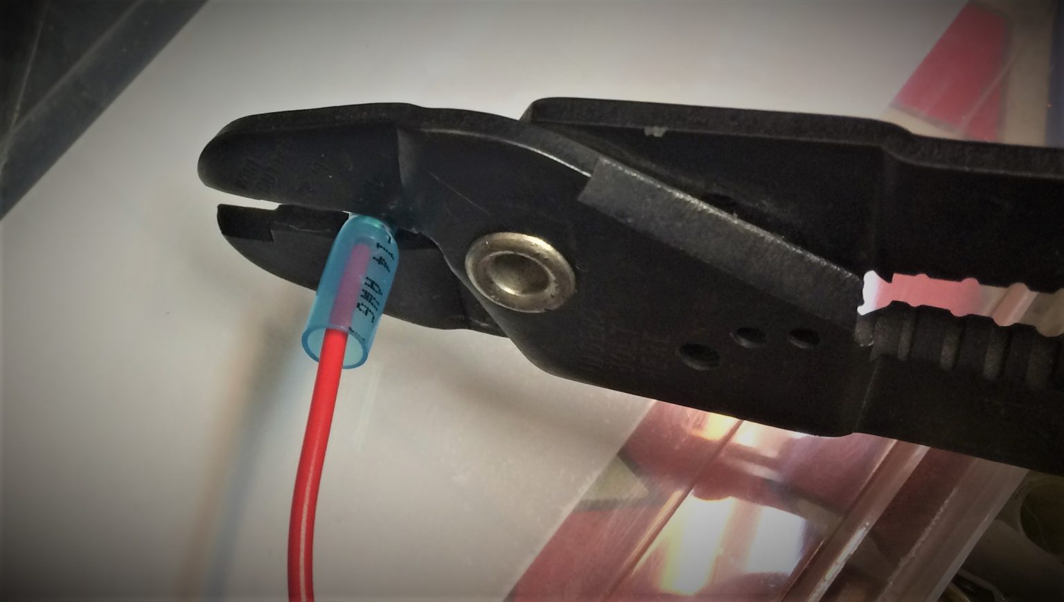 Wire Crimpers 101 What is a Wire Crimping Tool? (And What to Consider