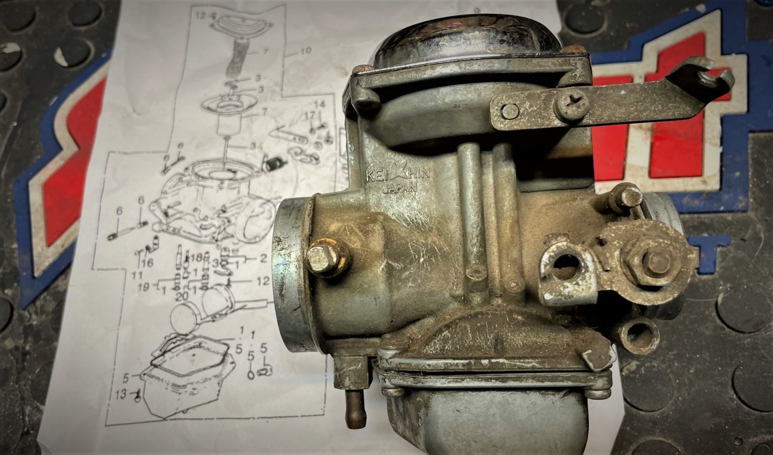 10 Motorcycle Carburetor Disassembly & Rebuild Tips