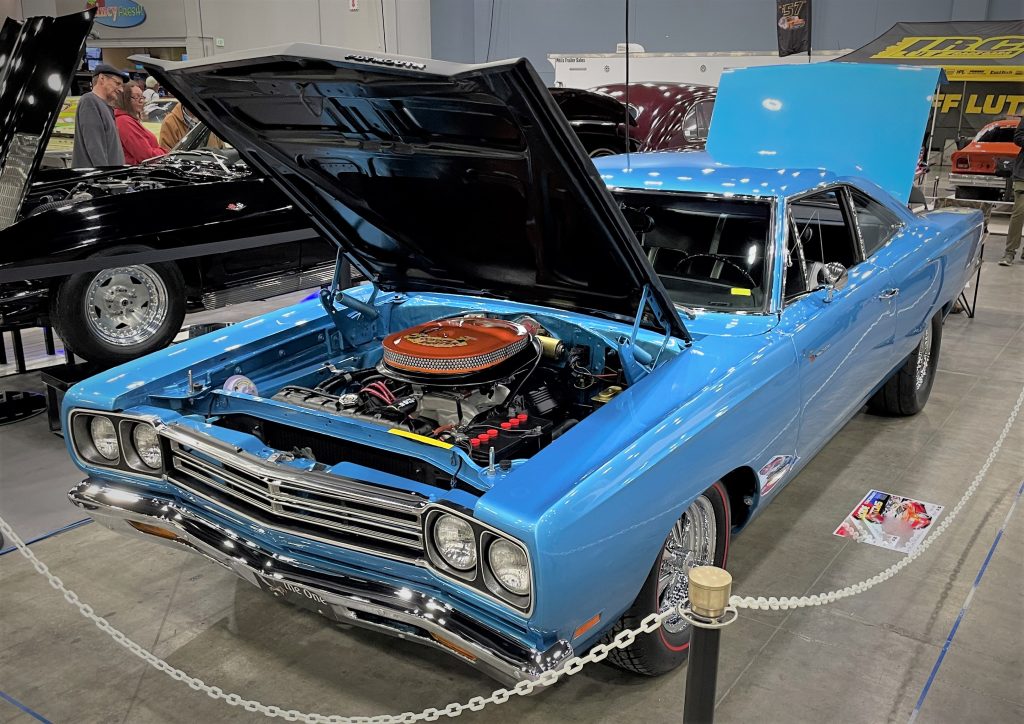 blue 1968 plymouth road runner with coyote duster intake