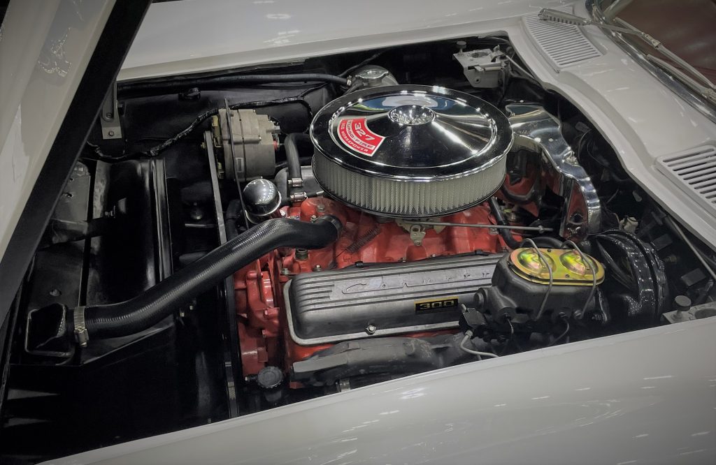 327 turbo fire chevy small block in a 1964 Corvette