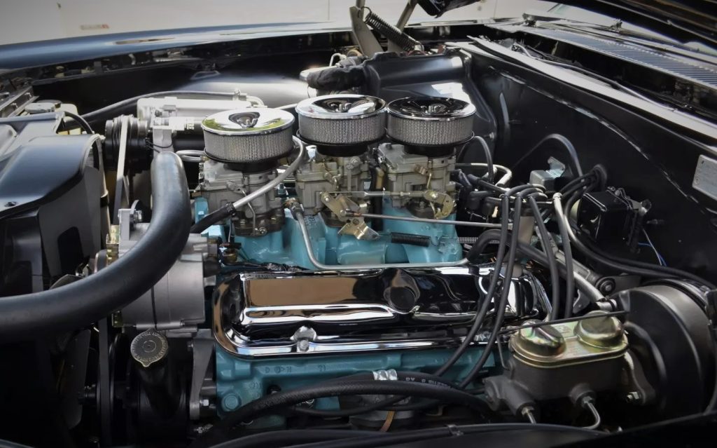 Pontiac tri power v8 engine from SRE Show