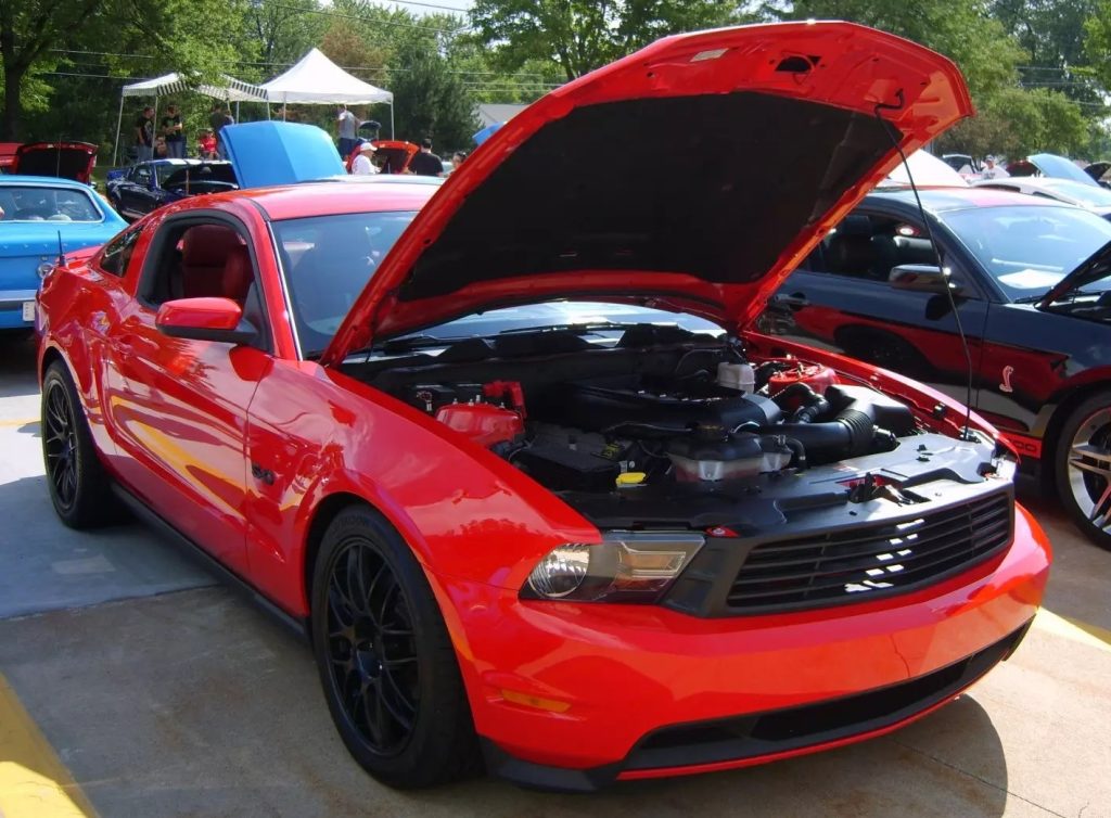 2011-12 Ford Mustang Coyote V8 5 liter