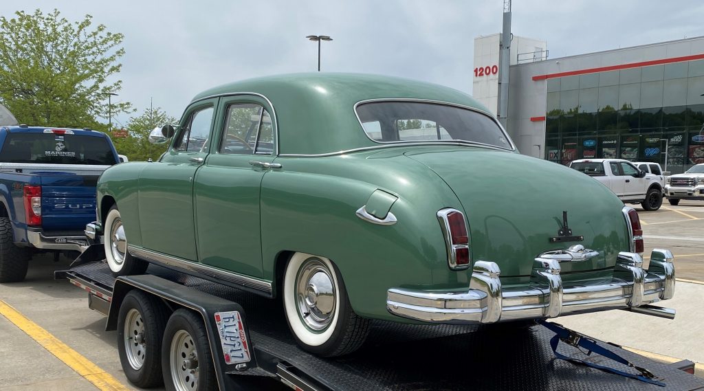 1949-50 frazer sedan, rear