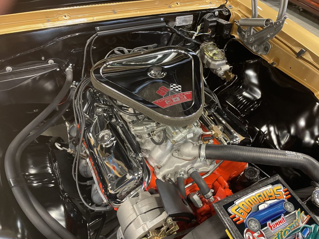 turbo jet 396 3x2 big block chevy engine in an old car
