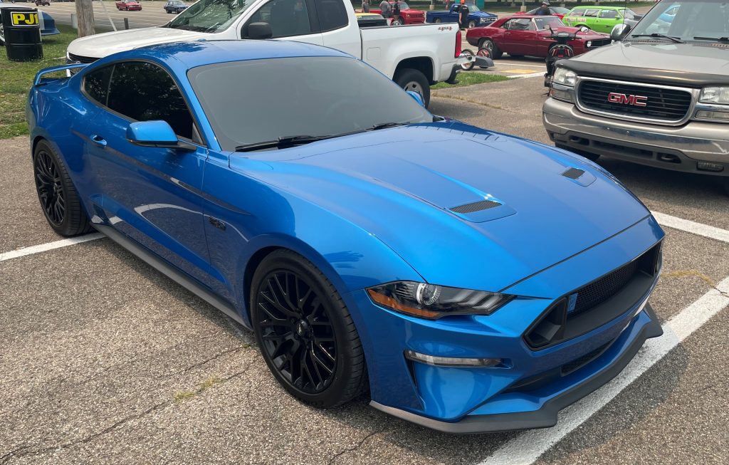 blue ford s550 mustang 5.0 coyote coupe