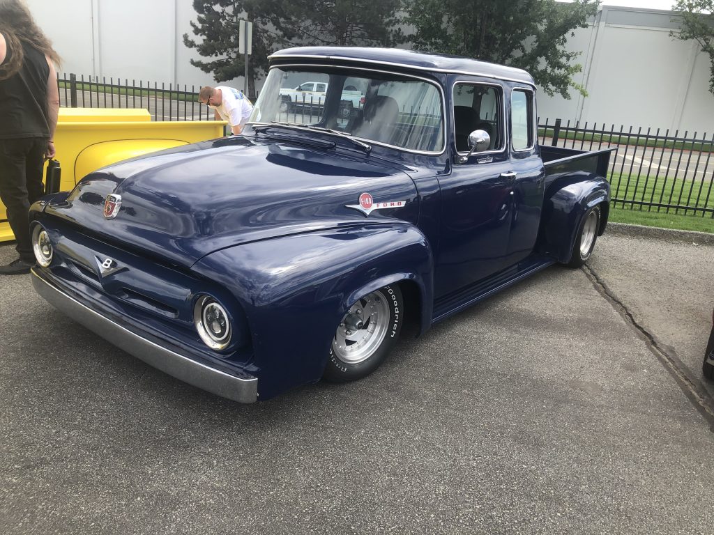 Ford pickup at Summit Racing Show-n-Shine, Hot August Nights