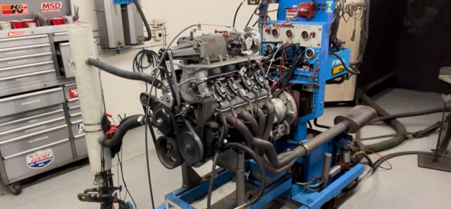 supercharged blown ls engine running on dyno, LR4