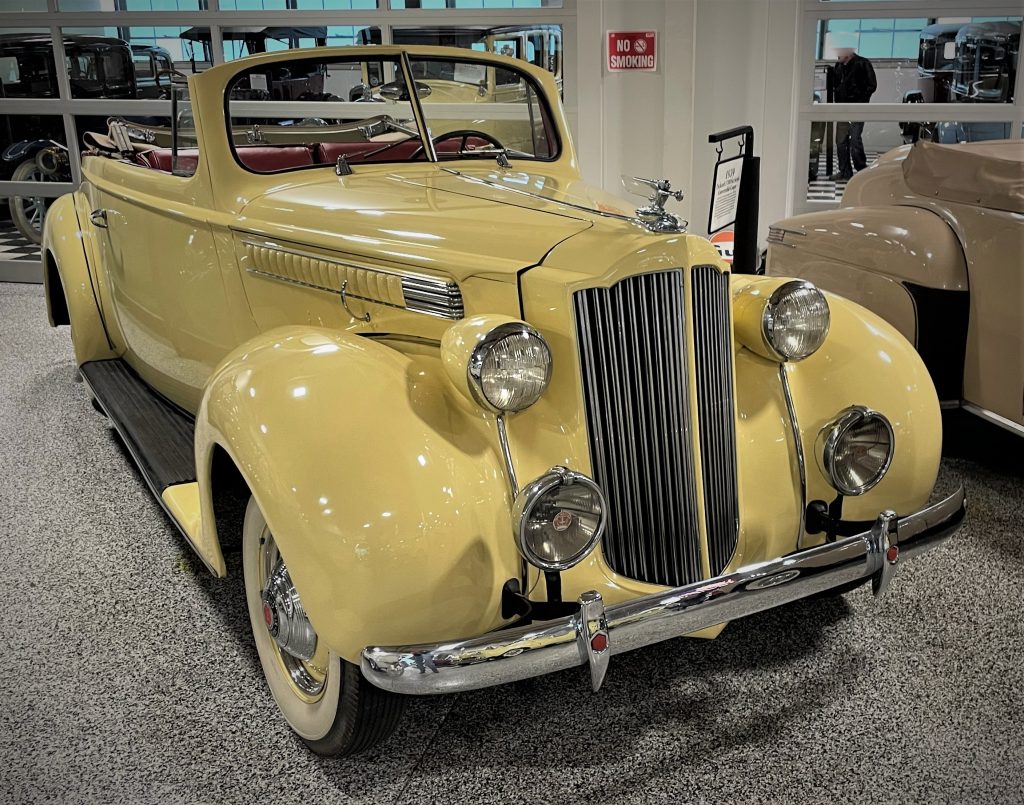 1939 packard convertible coupe