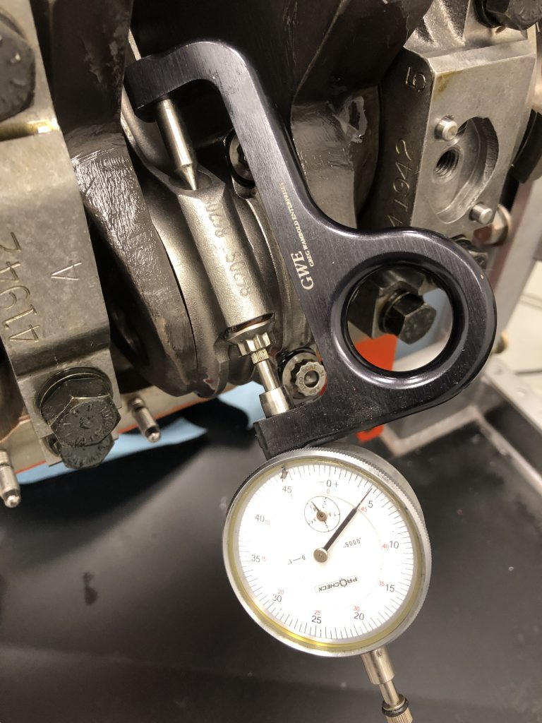 checking connecting rod bolt stretch