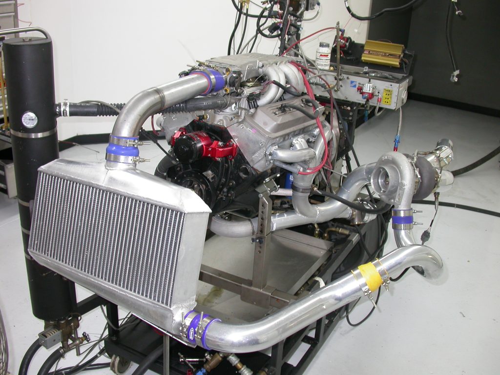 turbocharged intercooled small block chevy on dyno
