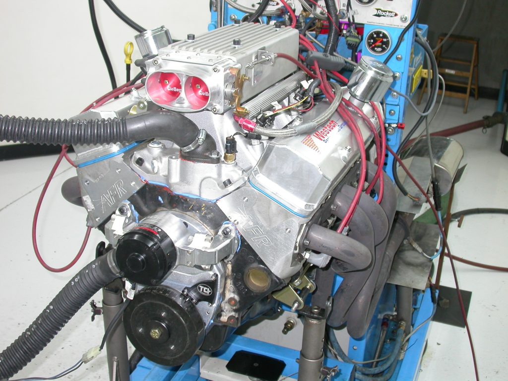 small block chevy tpi on engine dyno