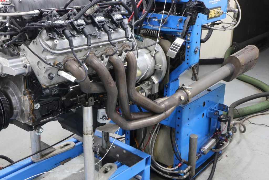headers and exhaust on an ls engine dyno