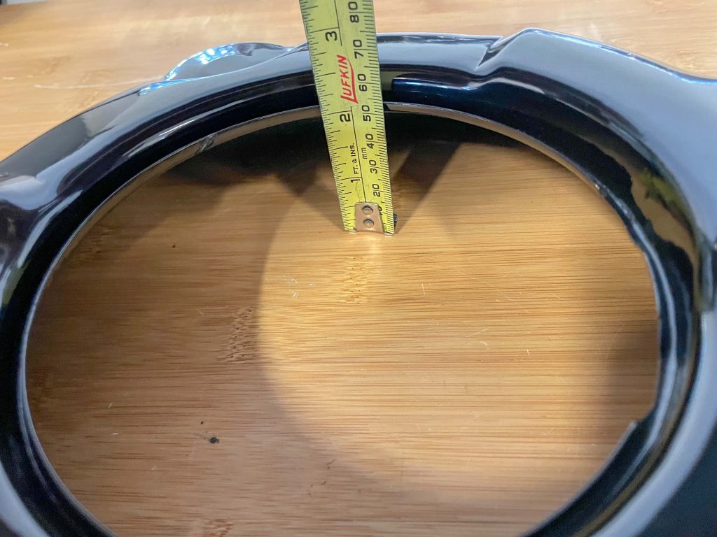 Measuring an air cleaner height from base