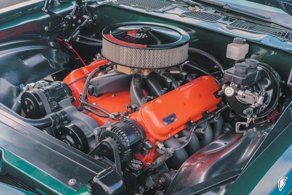 427 ls3 Chevy motor in a 1974 Camaro