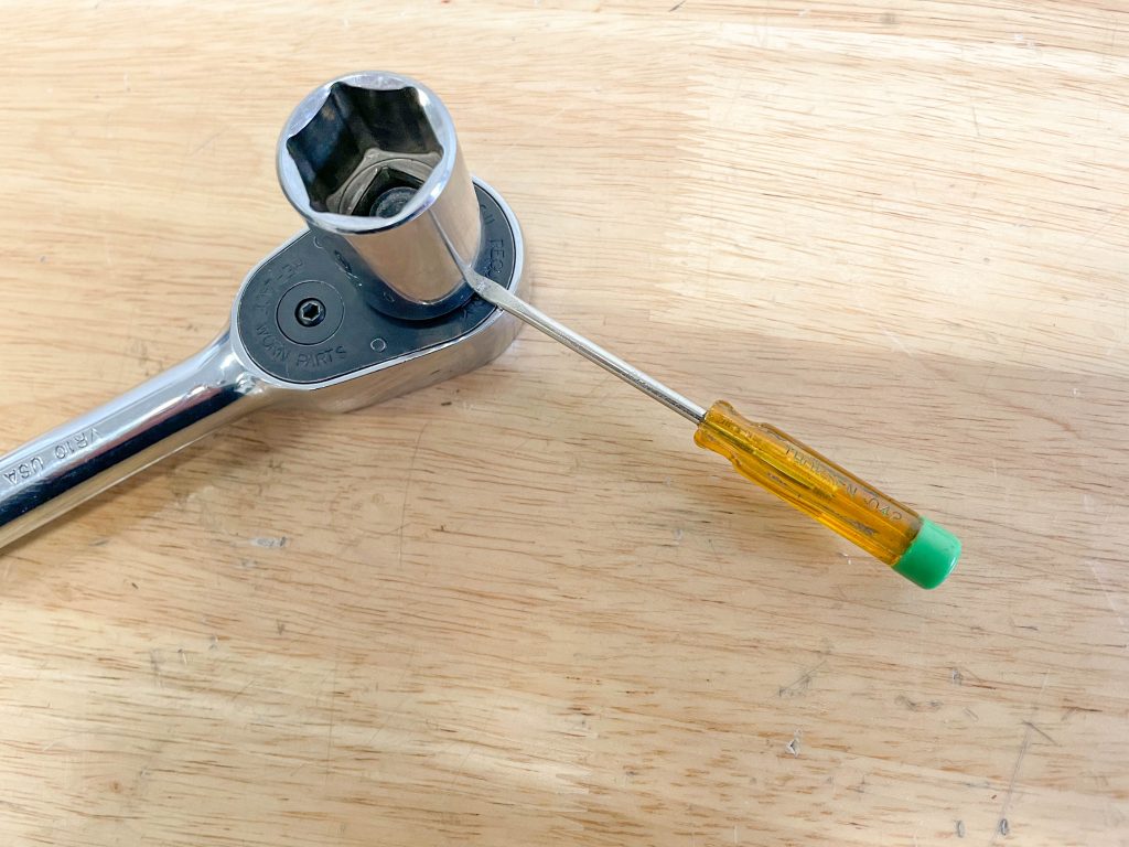 RightyTighty, LeftyLoosey A Quick Guide to Ratchets