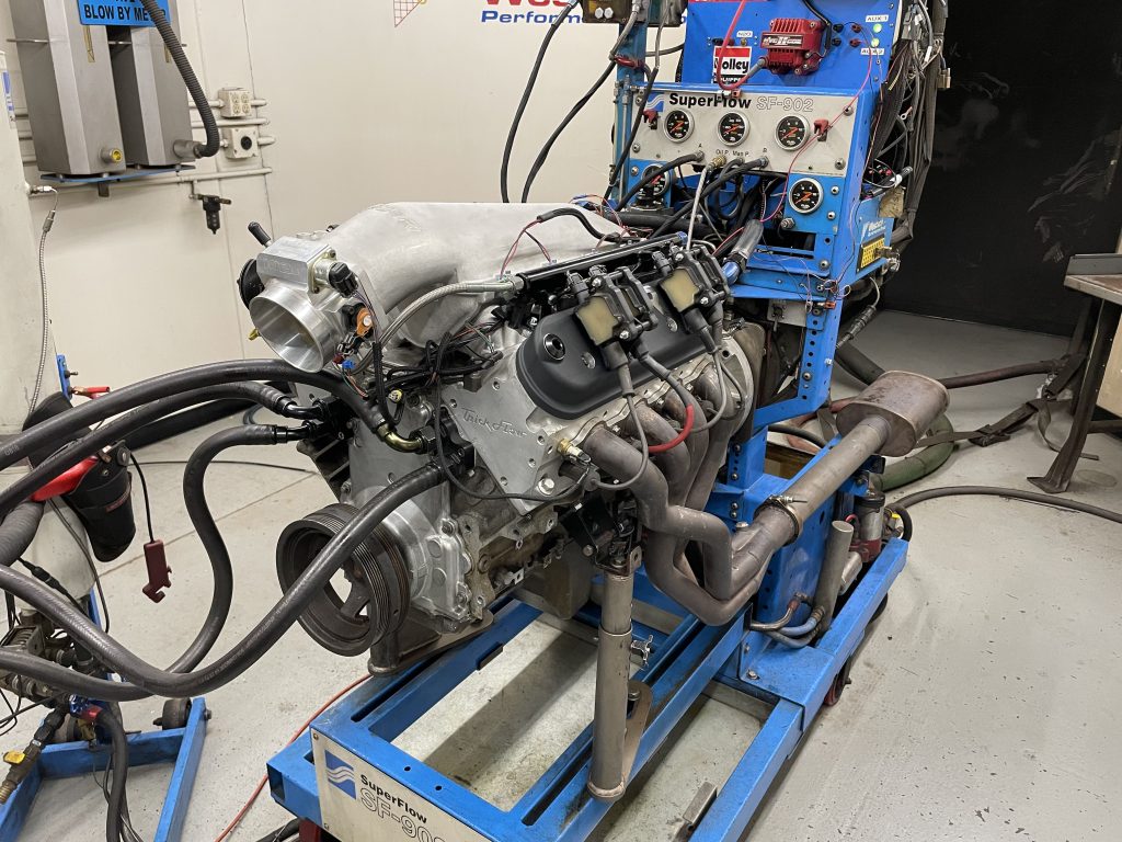 ls engine with lo-ram intake running on dyno