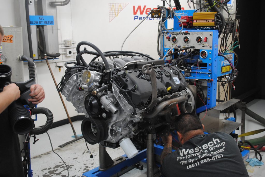 5.0L Coyote V8 on engine dyno