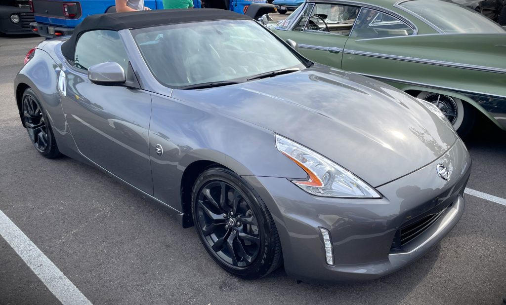Silver Nissan 370Z Convertible