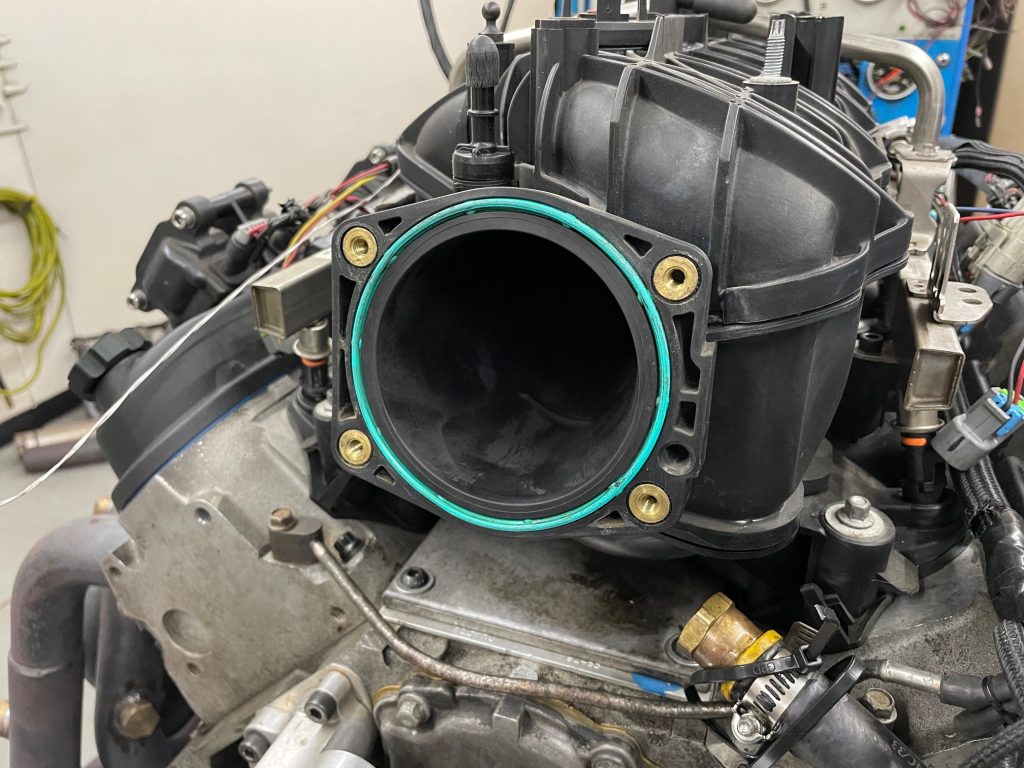 throttle body intake port for an ls manifold