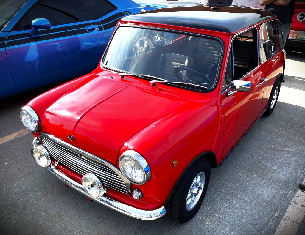 red mini cooper