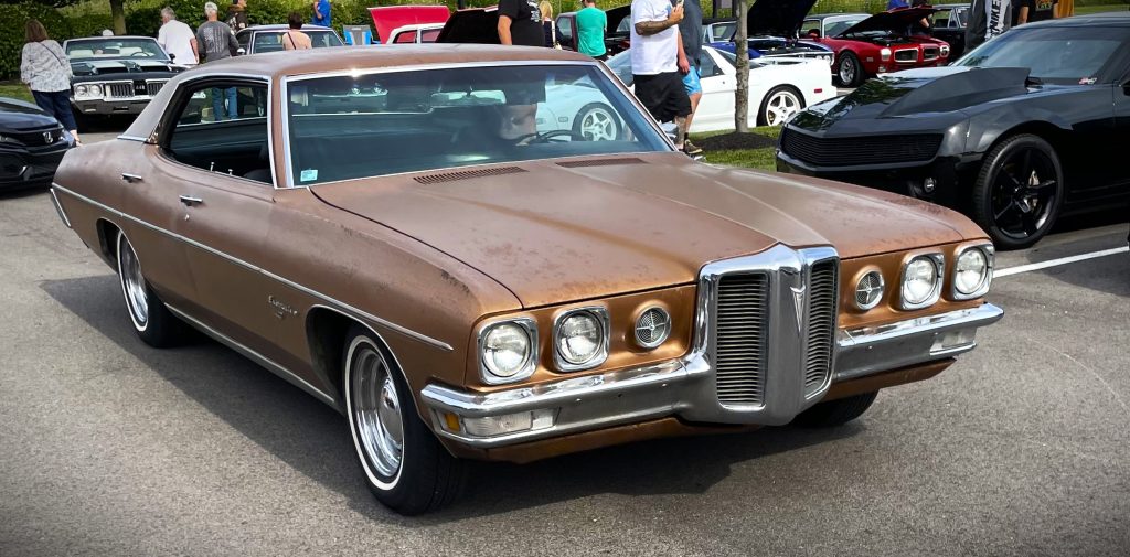 1970 Pontiac Executive Sedan