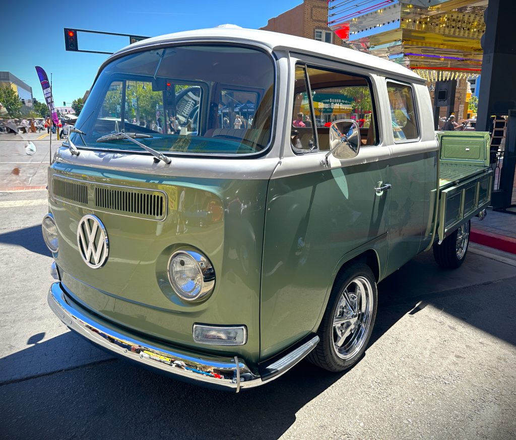 VW Transporter Pickup Truck