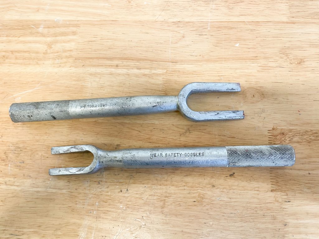 Ball joint and tie rod separator tools