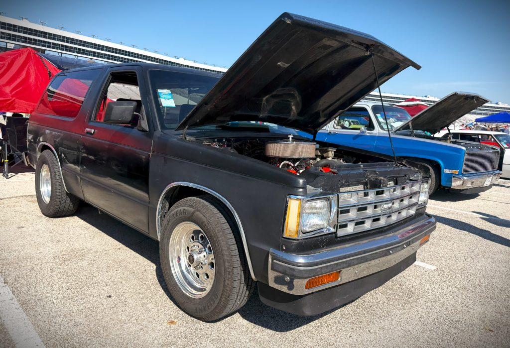 chevy s10 blazer with v8 swap