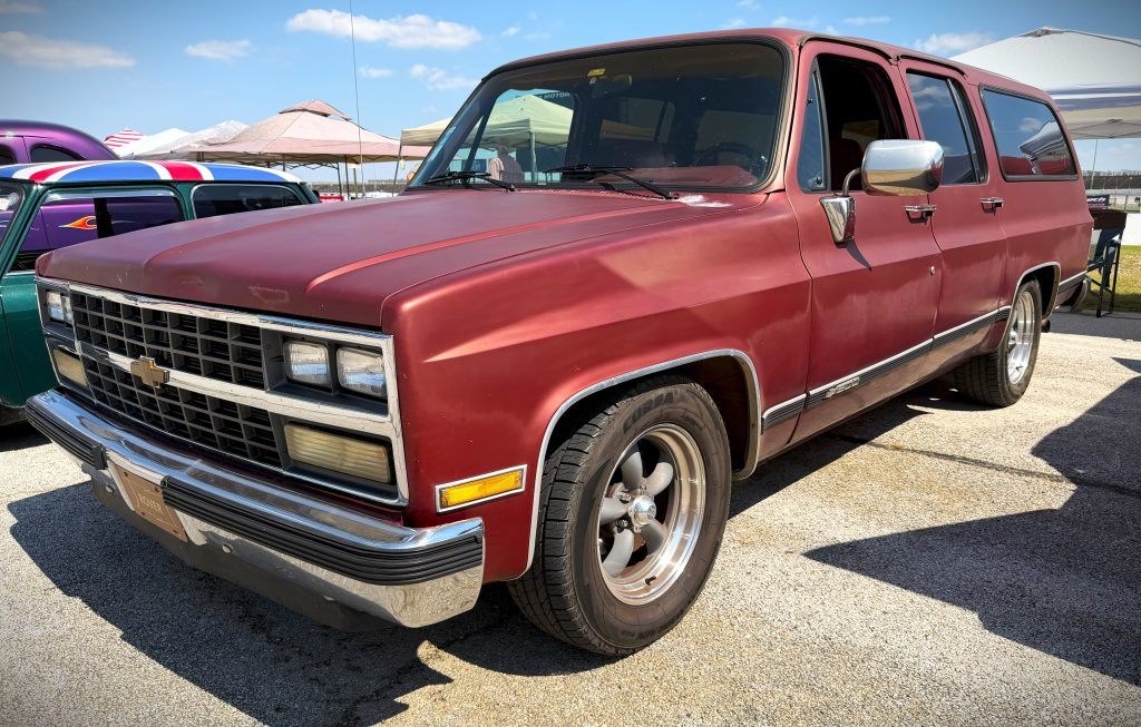vintage chevy suburban
