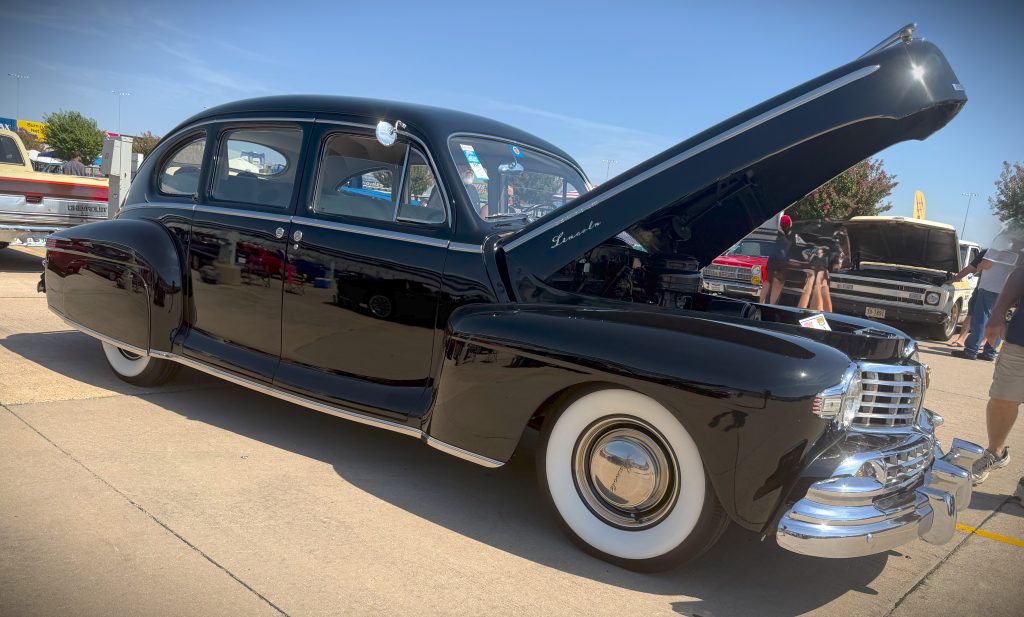 vintage lincoln sedan
