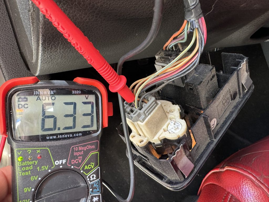 taking electrical measurements with multimeter