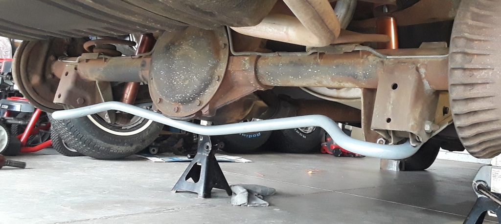 Rear sway bar on Ivan Toledo's 1974 Olds Cutlass S