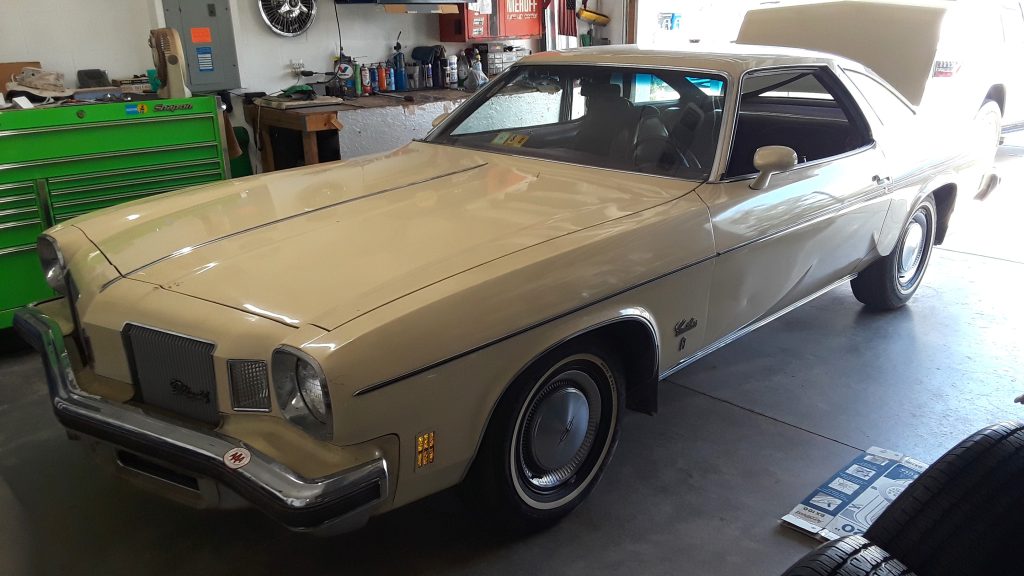 Ivan Toledo's 1974 Olds Cutlass S as-found